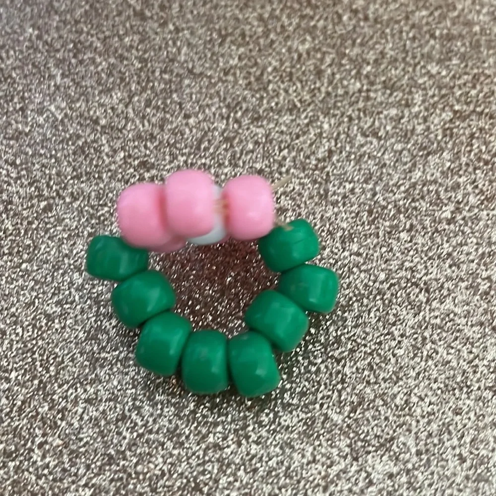 Flower Ring Kandi Rave - Picture 2 of 2